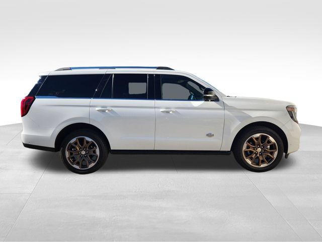 Used 2025 Ford Expedition King Ranch AWD/4WD image 10