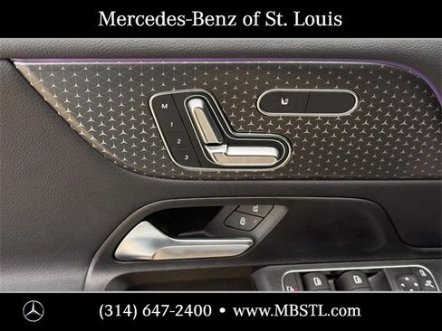 Certified 2025 Mercedes-Benz GLB 250 GLB 250 image 18