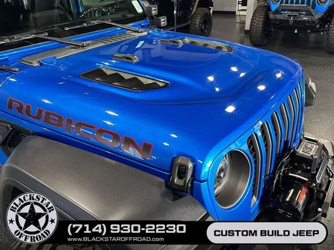 Used 2021 Jeep Gladiator Rubicon w/ Cold Weather Group AWD/4WD image 3