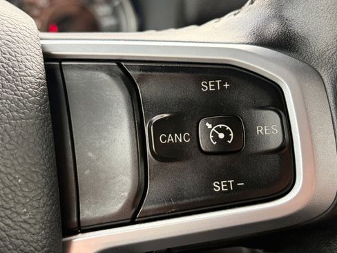 Used 2022 RAM 1500 Big Horn AWD/4WD image 27