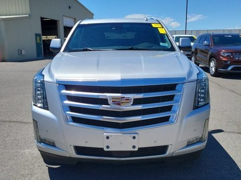 Used 2019 Cadillac Escalade ESV Premium Luxury AWD/4WD image 5
