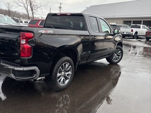 Used 2026 Chevrolet Silverado 1500 LT image 4