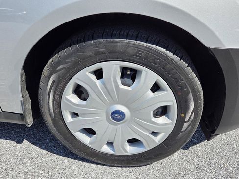 Used 2021 Ford Transit Connect XL image 33