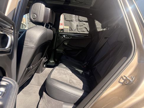 Used 2016 Porsche Macan S image 13