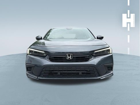 Used 2024 Honda Civic Sport image 3