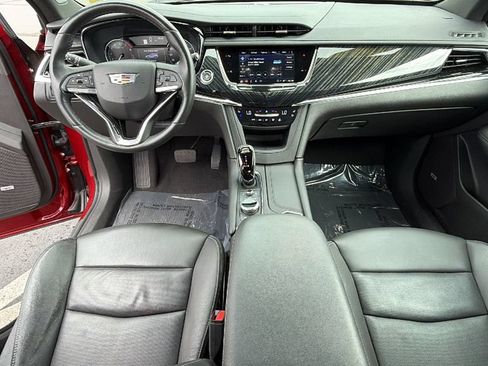 Used 2023 Cadillac XT6 Premium Luxury AWD/4WD image 26