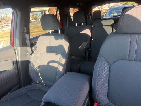 New 2026 Honda Pilot Sport image 17