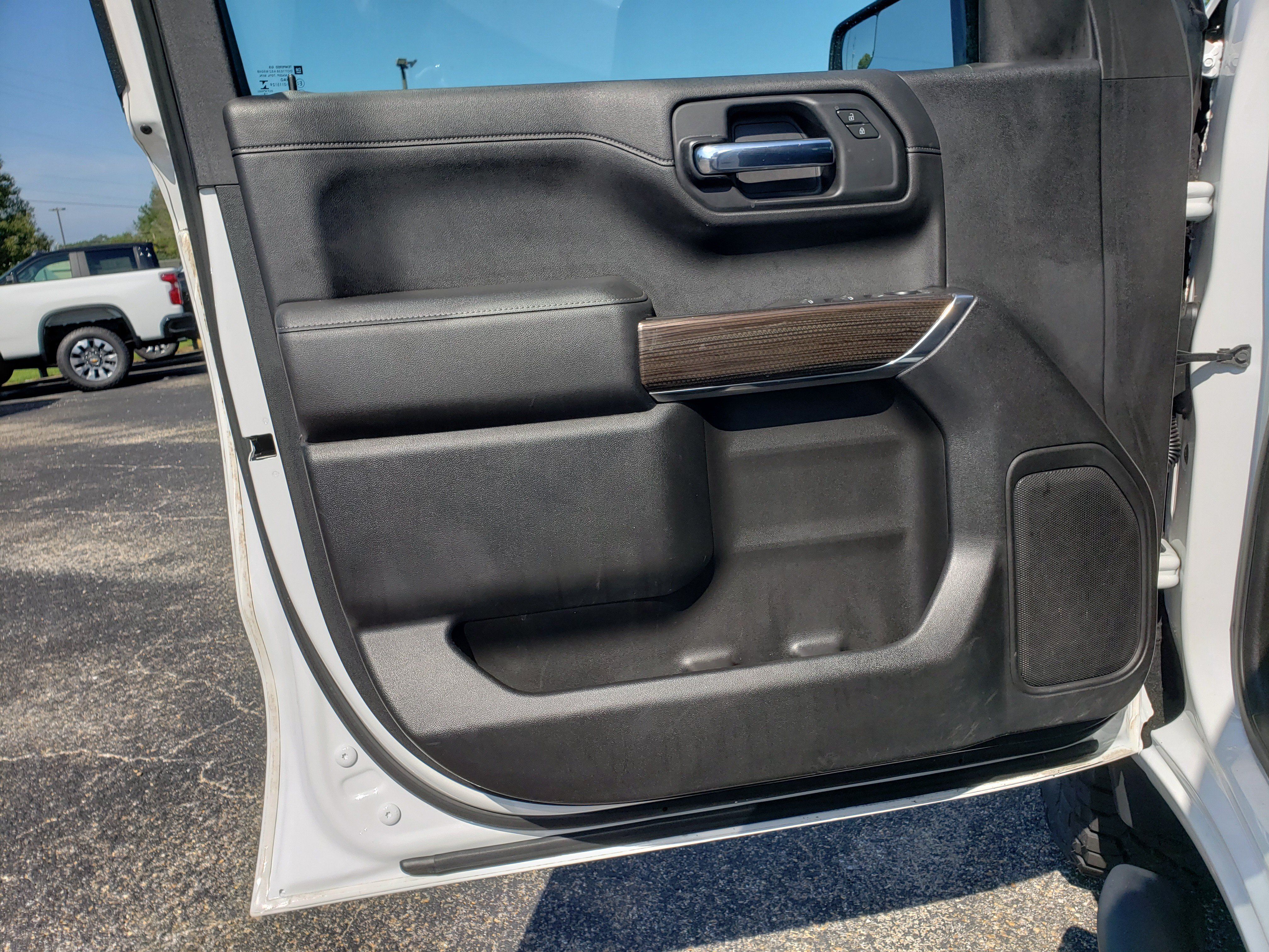 Used 2020 Chevrolet Silverado 1500 LT w/ All-Star Edition AWD/4WD image 10