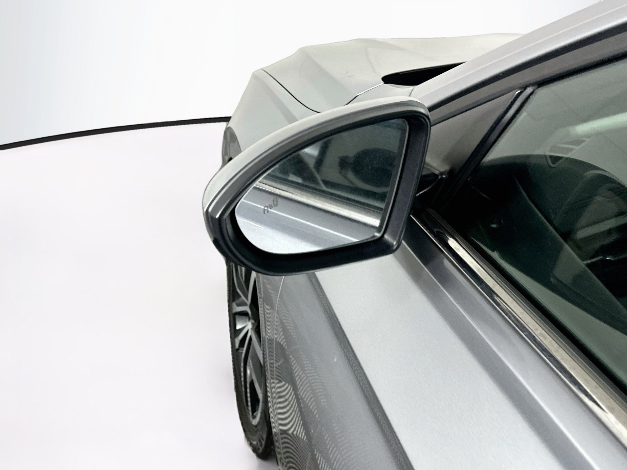 Used 2025 Volkswagen Jetta SE FWD image 16