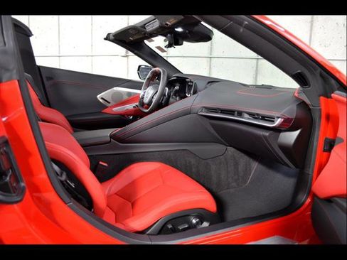 Used 2024 Chevrolet Corvette Stingray Preferred Conv w/ Z51 Performance Package RWD image 20