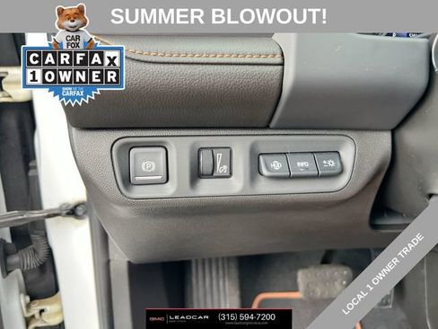 Used 2023 GMC Acadia AT4 w/ Technology Package AWD/4WD image 18