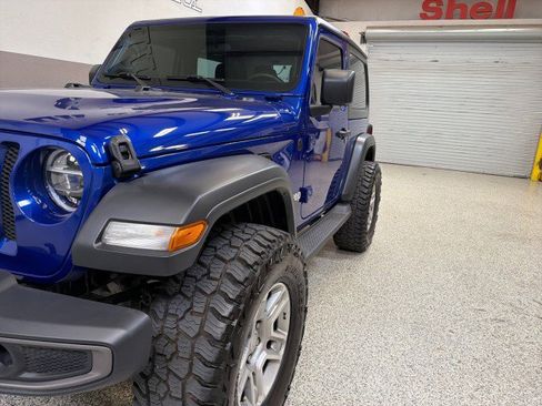 Used 2018 Jeep Wrangler Sport image 10