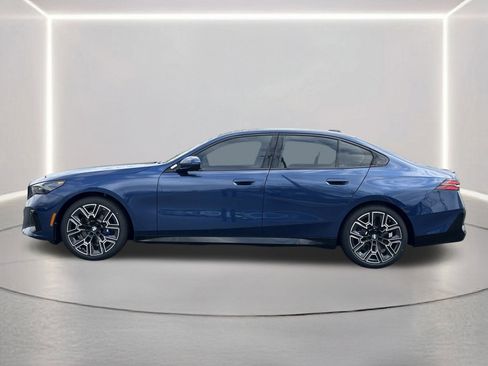 New 2026 BMW 530i w/ M Sport Package image 24