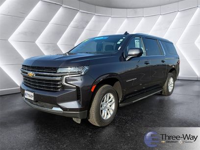 Used 2024 Chevrolet Suburban LT