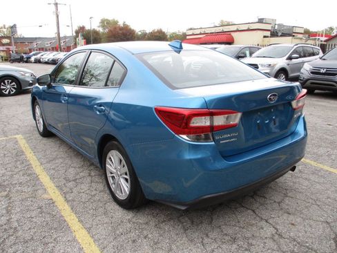 Used 2018 Subaru Impreza 2.0i Premium image 2