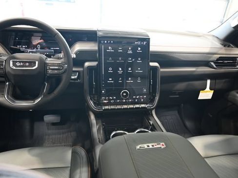 New 2026 GMC Yukon XL AT4 w/ AT4 Premium Package AWD/4WD image 15