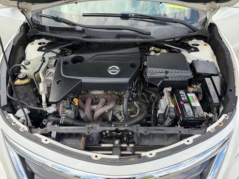 Used 2013 Nissan Altima 2.5 SV FWD image 27