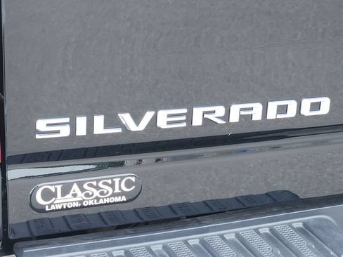 Used 2025 Chevrolet Silverado 2500 LT w/ Safety Package AWD/4WD image 11