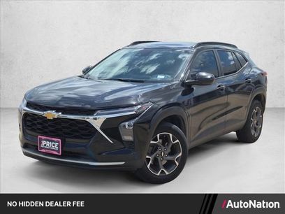 Used 2025 Chevrolet Trax LT w/ Driver Confidence Package