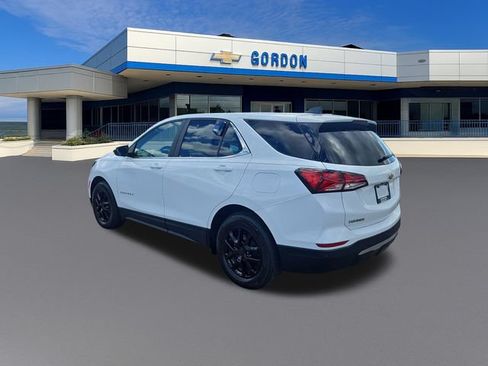Used 2024 Chevrolet Equinox LT FWD image 3