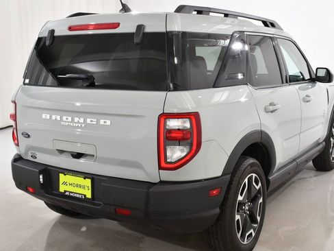 Used 2023 Ford Bronco Sport Outer Banks w/ Tech Package AWD/4WD image 12