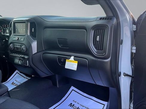 Used 2024 Chevrolet Silverado 1500 Custom w/ Turbomax Blackout Package RWD image 28