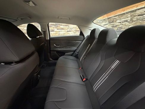 Certified 2024 Hyundai Elantra SEL image 26