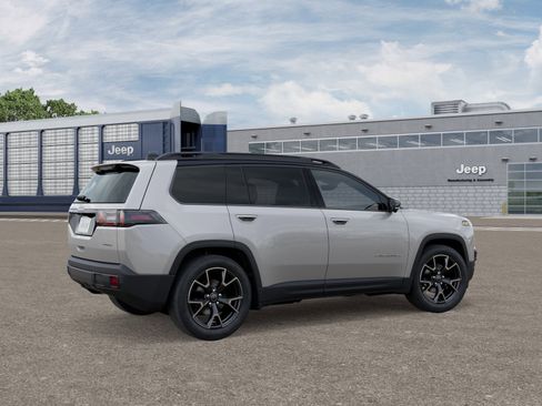 New 2026 Jeep Cherokee Overland image 2