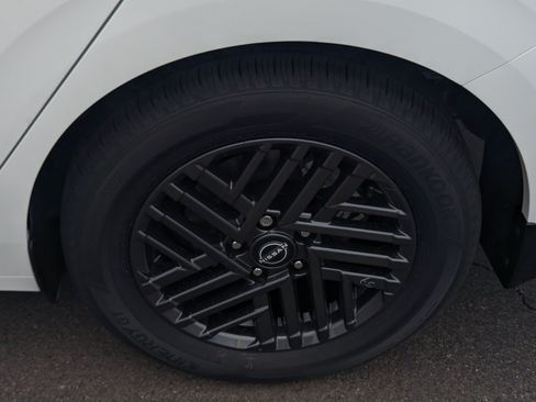 New 2026 Nissan Sentra SV w/ Floor Mat Package FWD image 7
