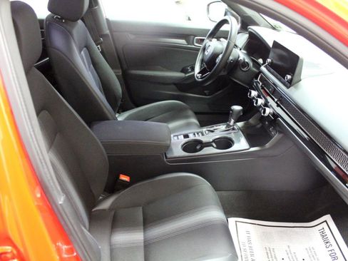 Used 2023 Honda Civic Sport image 22