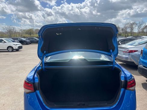 Used 2025 Nissan Sentra SV image 29