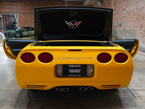 Used 2002 Chevrolet Corvette Convertible w/ Preferred Equipment Group2 image 34