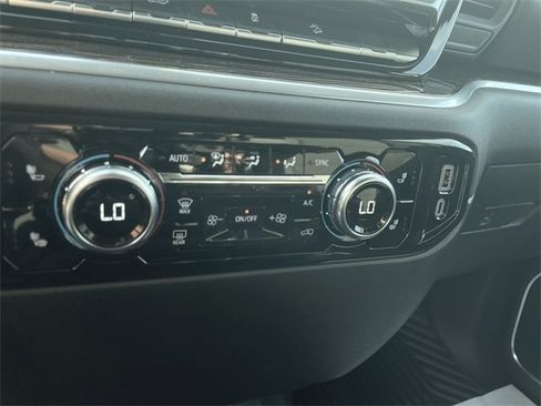 New 2025 GMC Sierra 3500 SLE w/ SLE Value Package image 35