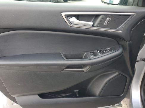 Used 2022 Ford Edge SEL image 26