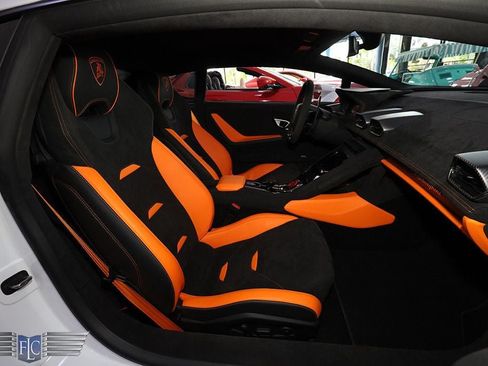 Used 2023 Lamborghini Huracan Tecnica RWD image 20