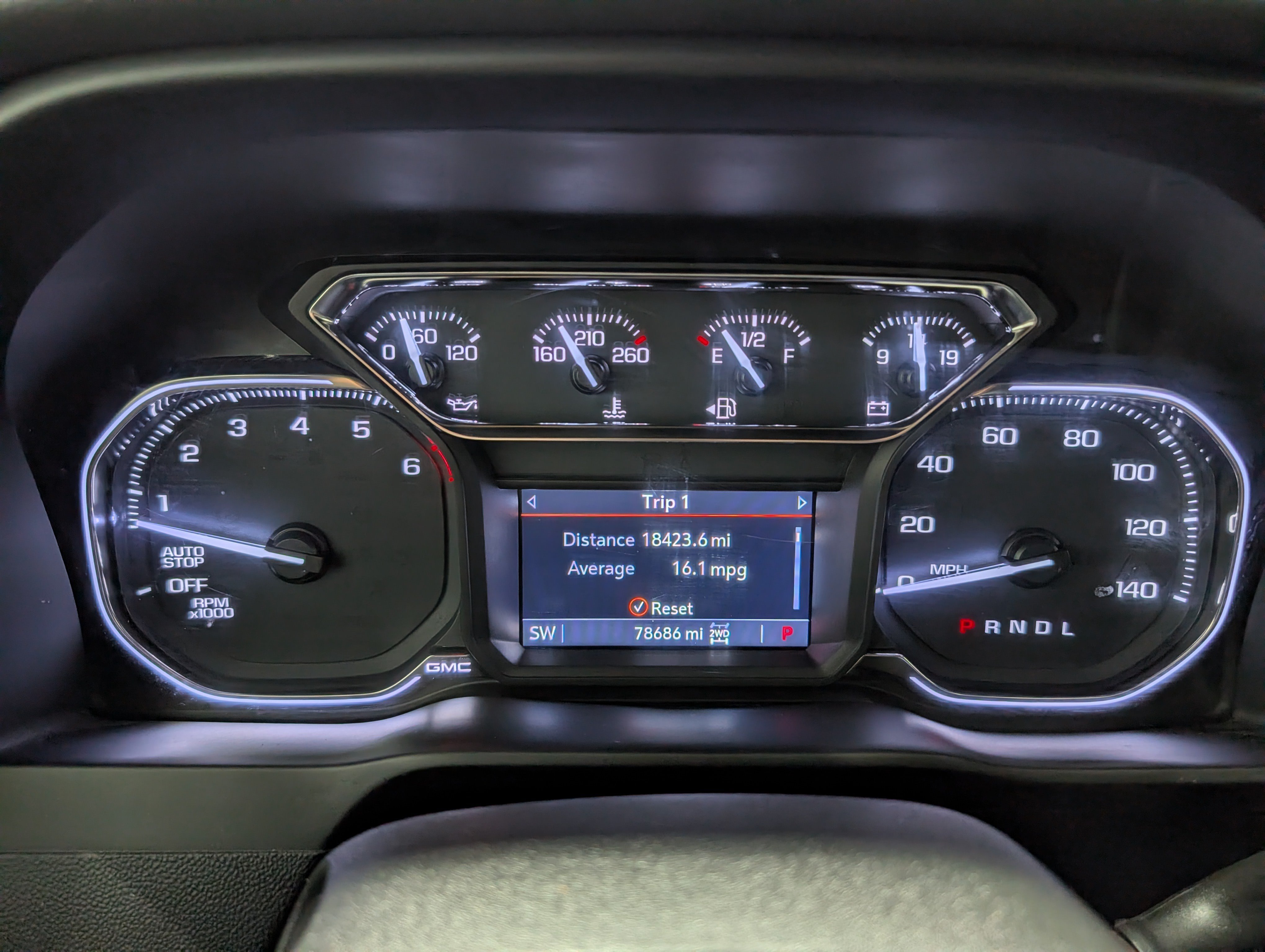 Used 2019 GMC Sierra 1500 SLT w/ X31 Off-Road Package AWD/4WD image 23