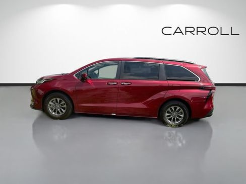 Used 2022 Toyota Sienna XLE FWD image 6