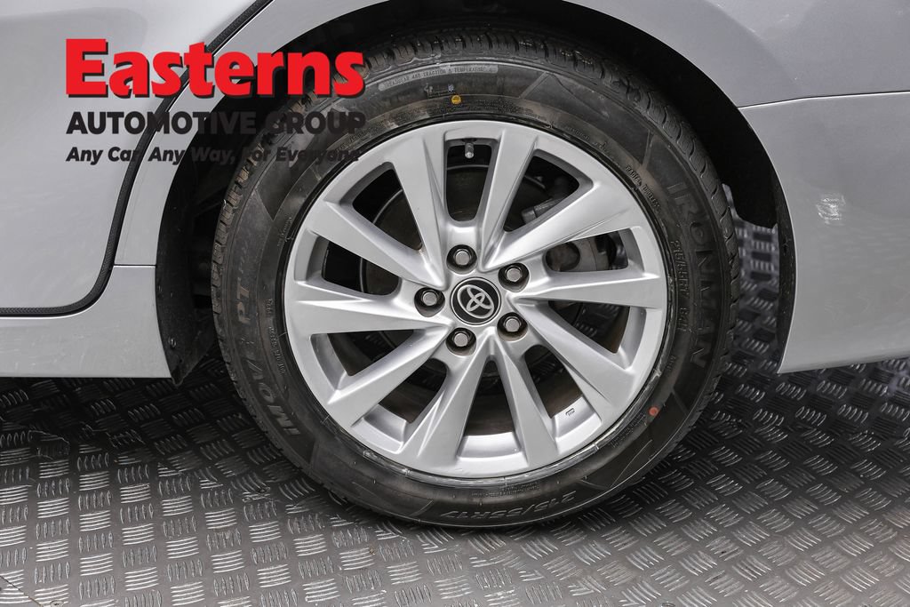 Used 2023 Toyota Camry LE FWD image 9