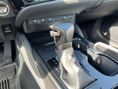 Used 2025 Lexus ES 350 w/ Premium Package image 18