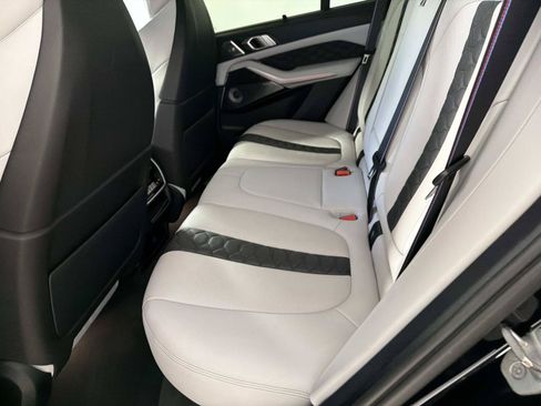 Used 2021 BMW X5 M w/ Competition Package AWD/4WD image 12