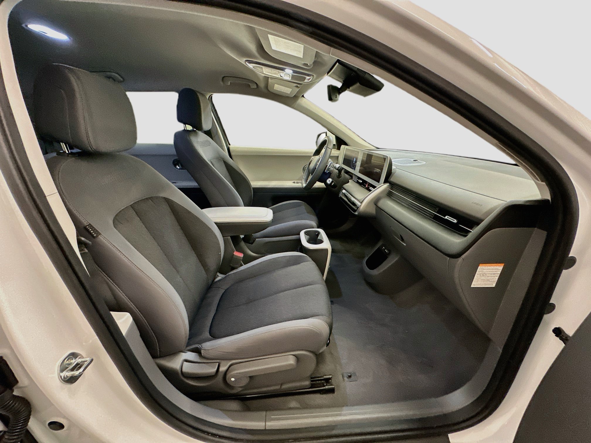 Used 2024 Hyundai Ioniq 5 SEL AWD/4WD image 33
