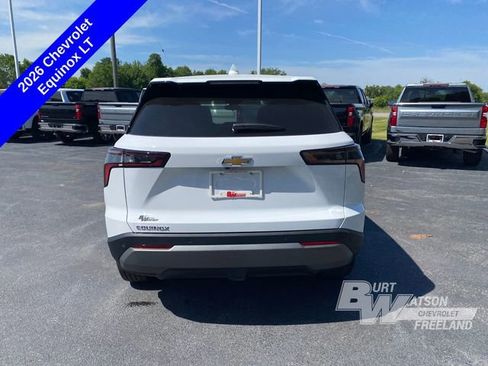 New 2026 Chevrolet Equinox LT w/ Convenience Package II FWD image 5