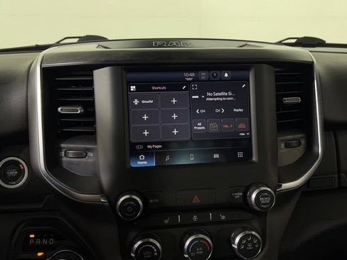 Used 2024 RAM 1500 Big Horn AWD/4WD image 18