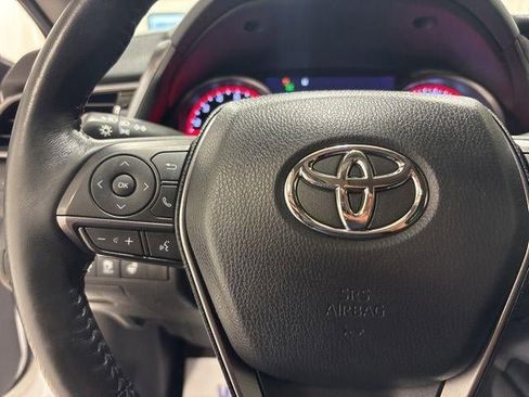 Used 2022 Toyota Camry XSE w/ Navigation Package FWD image 16