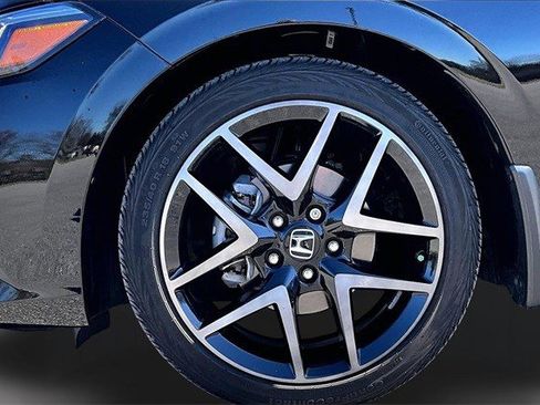 Certified 2024 Honda Civic Sport Touring image 28