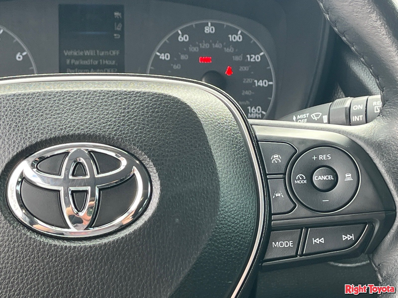 Certified 2024 Toyota Corolla Cross LE w/ Moonroof Package FWD image 24
