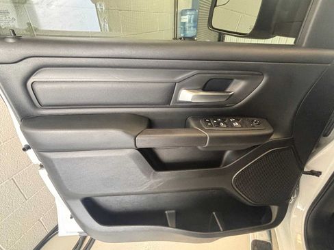 Used 2020 RAM 1500 HFE RWD image 15