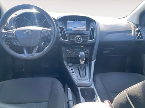 Used 2018 Ford Focus SEL FWD image 10