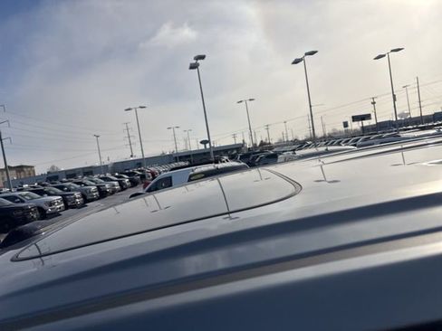 Used 2024 GMC Sierra 3500 AT4 w/ AT4 Premium Plus Package image 7