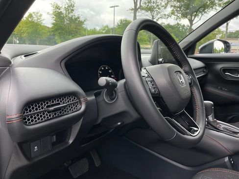 Certified 2026 Honda HR-V Sport image 27